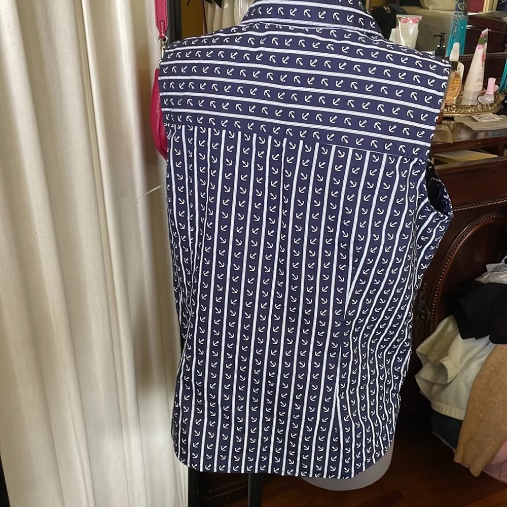 Basic editions sleeveless blouse anchor pattern size Large - Picture 4 of 7